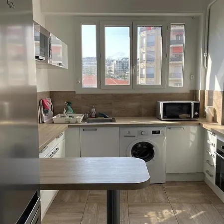 Riviera Baie Des Anges 아파트